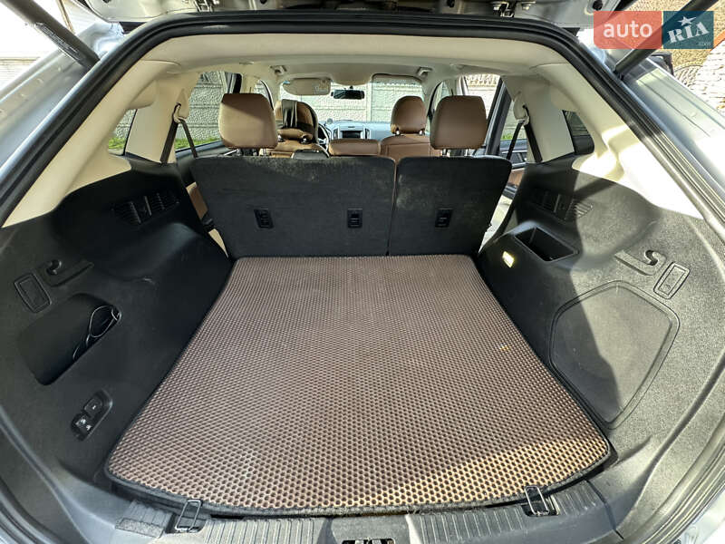 Позашляховик / Кросовер Ford Edge 2016 в Рівному