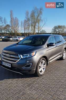 Позашляховик / Кросовер Ford Edge 2018 в 