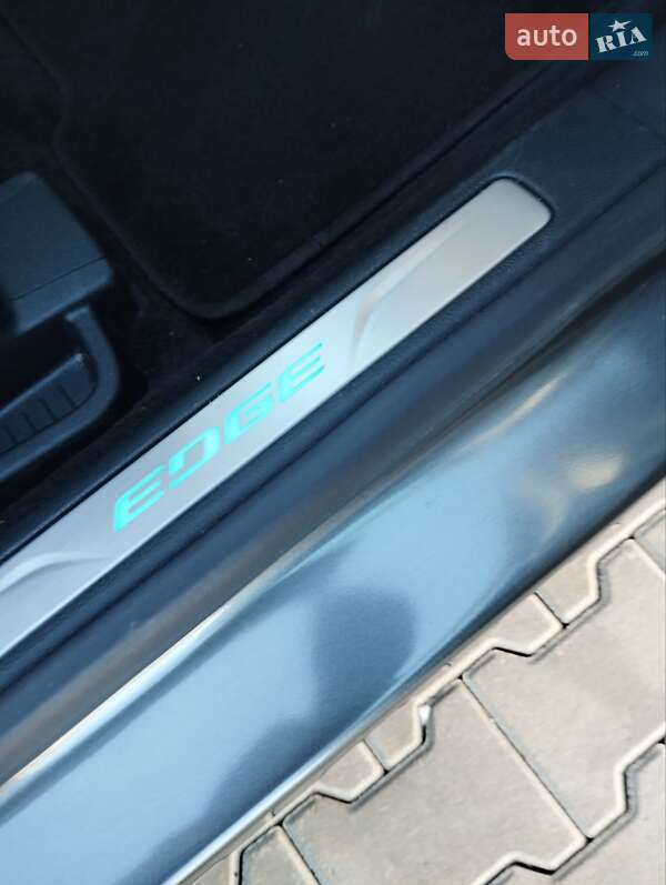 Внедорожник / Кроссовер Ford Edge 2018 в Киеве