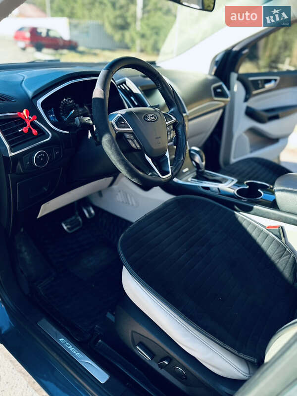 Позашляховик / Кросовер Ford Edge 2016 в Верховині фото 16 Позашляховик / Кросовер Ford Edge 2016 в Верховині