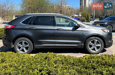 Внедорожник / Кроссовер Ford Edge 2020 в 