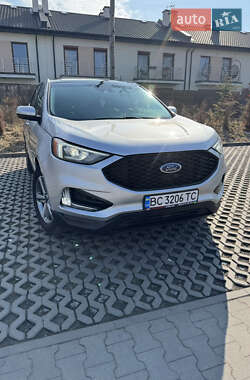 Внедорожник / Кроссовер Ford Edge 2019 в 