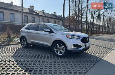 Внедорожник / Кроссовер Ford Edge 2019 в 