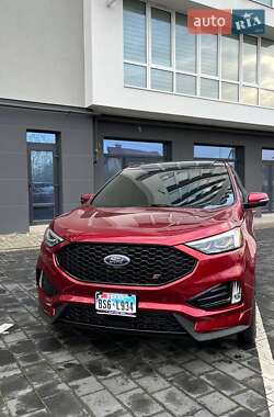 Внедорожник / Кроссовер Ford Edge 2019 в 
