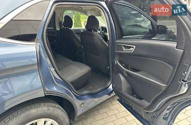 Внедорожник / Кроссовер Ford Edge 2019 в 