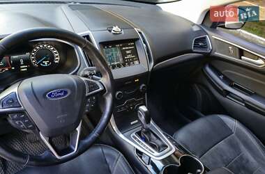Внедорожник / Кроссовер Ford Edge 2016 в 