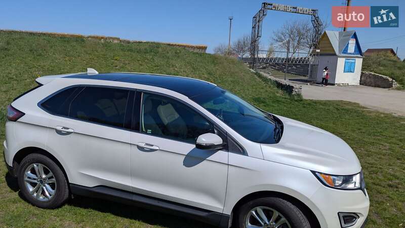 Внедорожник / Кроссовер Ford Edge 2015 в Полонном