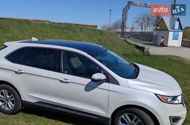 Внедорожник / Кроссовер Ford Edge 2015 в 