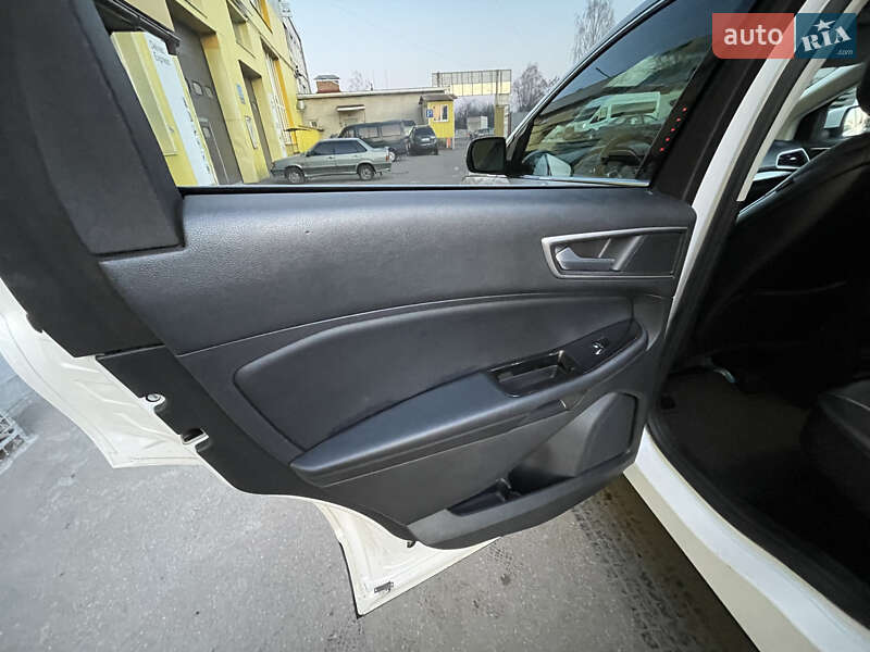 Внедорожник / Кроссовер Ford Edge 2015 в Чернигове