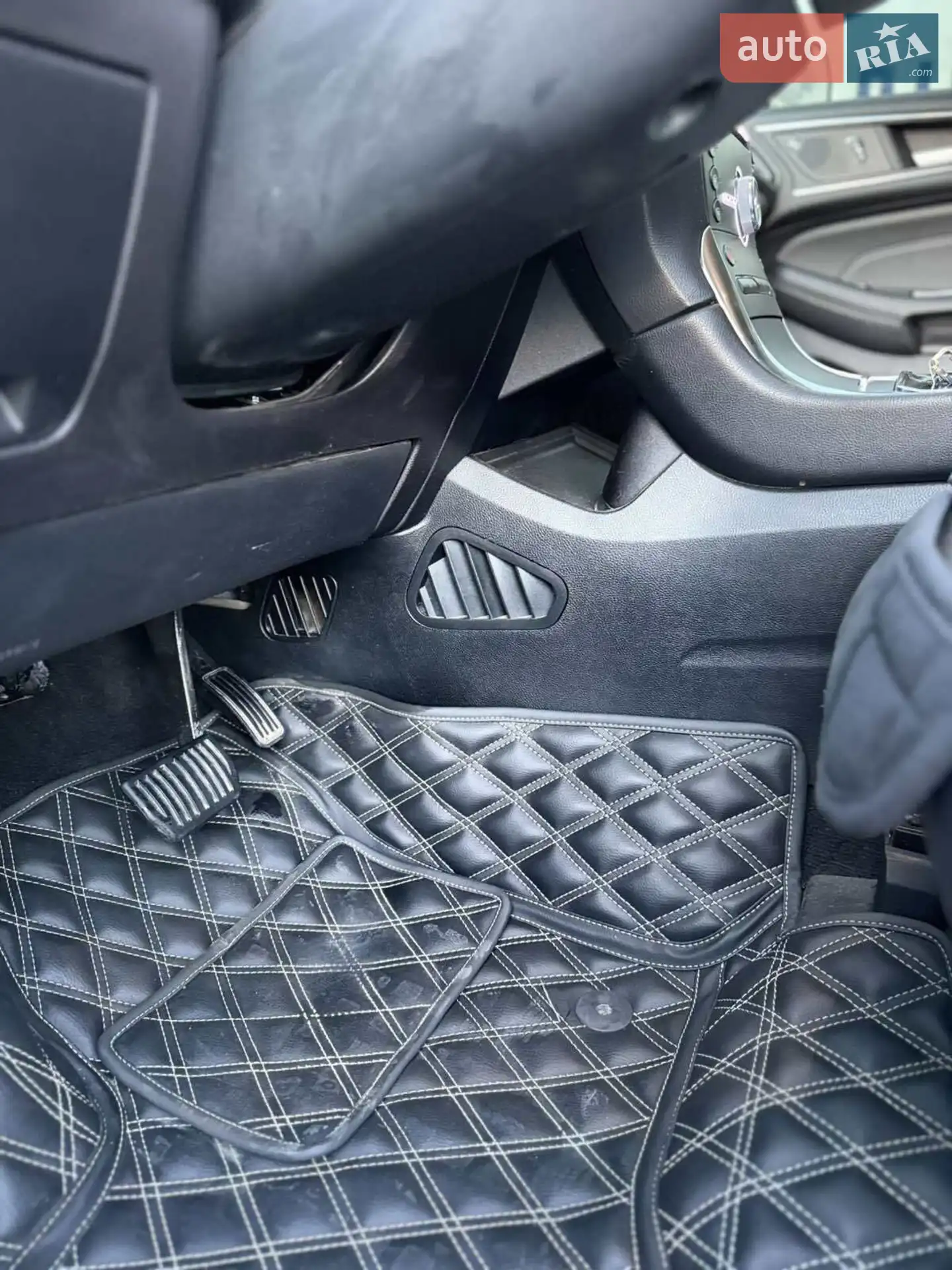 2019 Ford Edge - мініатюра 23