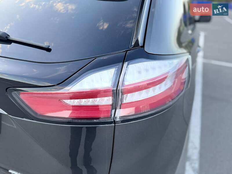 Внедорожник / Кроссовер Ford Edge 2019 в Каменец-Подольском фото 32 Внедорожник / Кроссовер Ford Edge 2019 в Каменец-Подольском