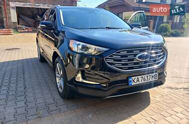 Внедорожник / Кроссовер Ford Edge 2018 в 