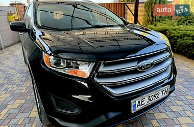 Внедорожник / Кроссовер Ford Edge 2018 в 