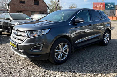 Внедорожник / Кроссовер Ford Edge 2016 в 