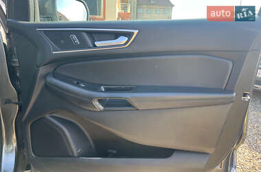 Внедорожник / Кроссовер Ford Edge 2016 в 