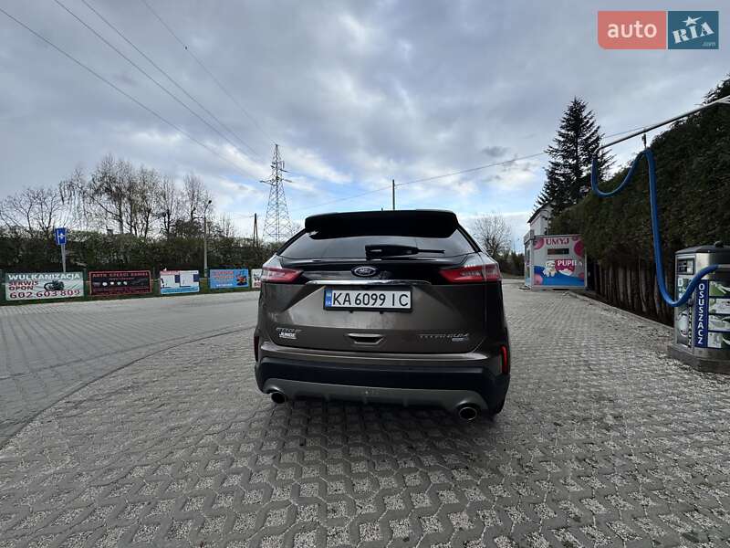 Позашляховик / Кросовер Ford Edge 2018 в Києві