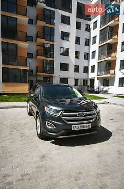 Внедорожник / Кроссовер Ford Edge 2015 в 