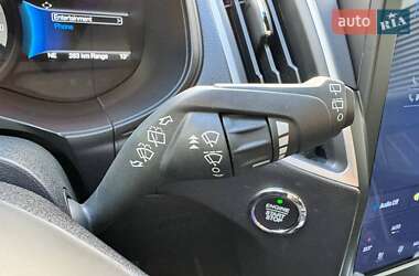 Внедорожник / Кроссовер Ford Edge 2022 в 