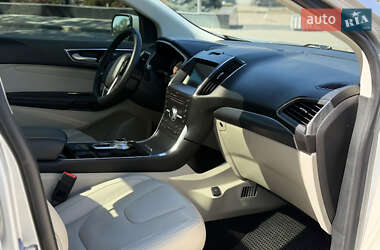 Внедорожник / Кроссовер Ford Edge 2019 в 