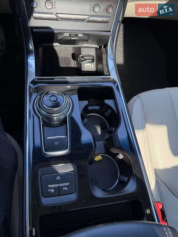 Внедорожник / Кроссовер Ford Edge 2019 в Запорожье фото 23 Внедорожник / Кроссовер Ford Edge 2019 в Запорожье