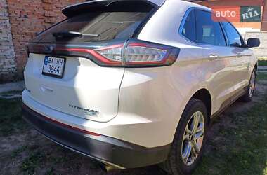 Внедорожник / Кроссовер Ford Edge 2016 в 