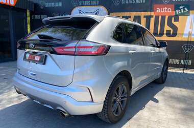 Внедорожник / Кроссовер Ford Edge 2018 в 