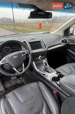 Внедорожник / Кроссовер Ford Edge 2018 в 