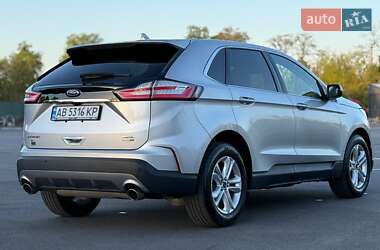 Внедорожник / Кроссовер Ford Edge 2019 в 