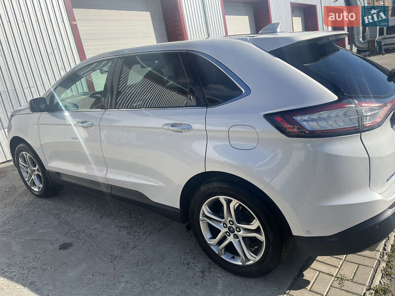 Внедорожник / Кроссовер Ford Edge 2015 в Сумах