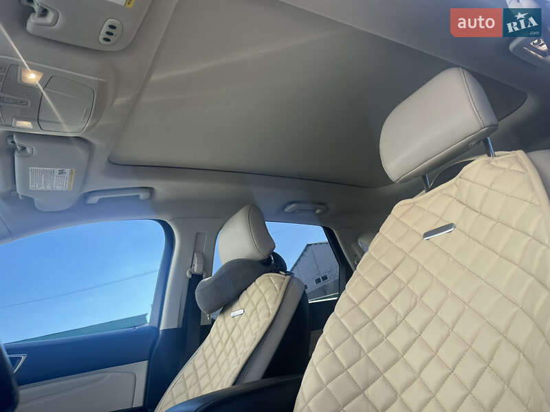 Внедорожник / Кроссовер Ford Edge 2015 в Сумах