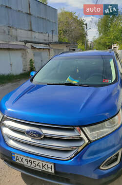 Внедорожник / Кроссовер Ford Edge 2018 в 