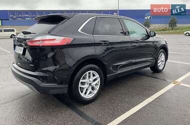 Позашляховик / Кросовер Ford Edge 2023 в 