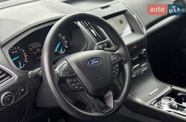 Внедорожник / Кроссовер Ford Edge 2020 в 