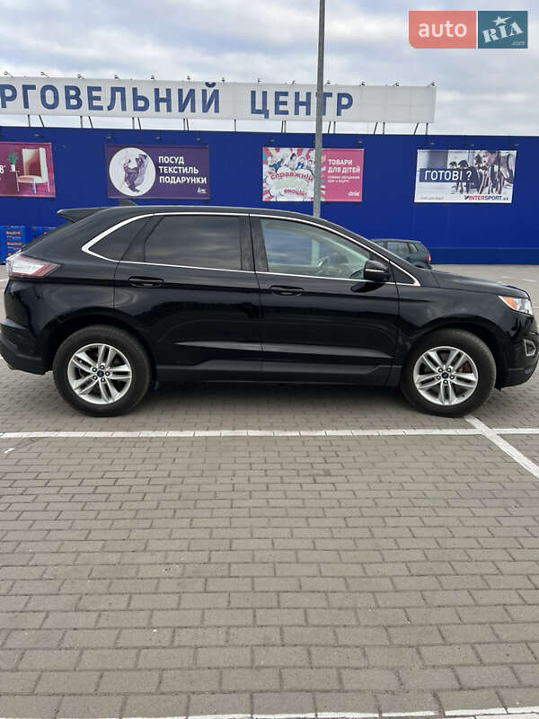 Внедорожник / Кроссовер Ford Edge 2016 в Нововолынске