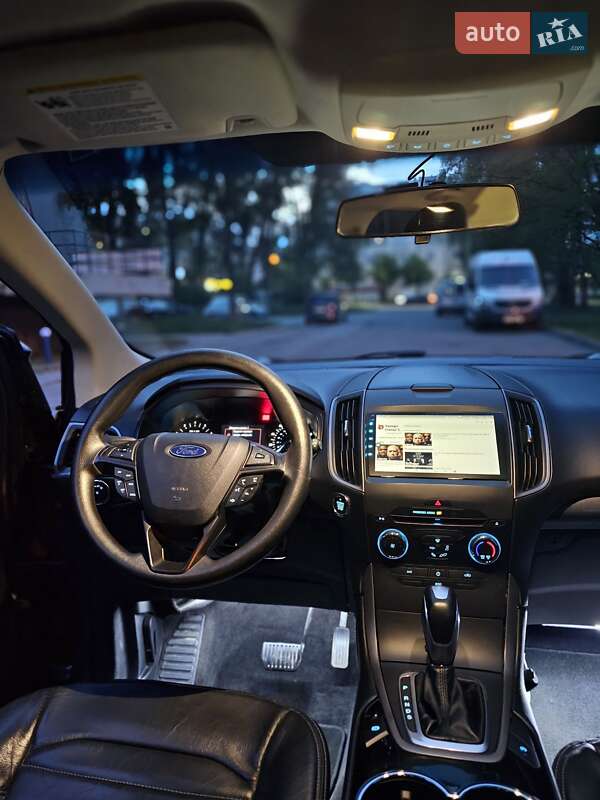Внедорожник / Кроссовер Ford Edge 2016 в Черновцах