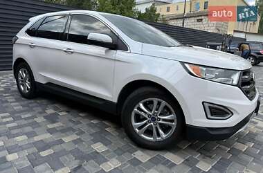 Внедорожник / Кроссовер Ford Edge 2017 в 