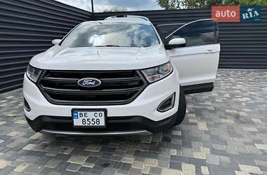 Внедорожник / Кроссовер Ford Edge 2017 в 