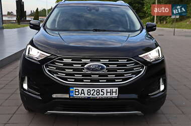 Внедорожник / Кроссовер Ford Edge 2018 в 