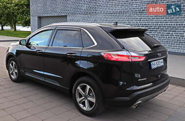 Внедорожник / Кроссовер Ford Edge 2018 в 