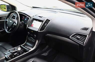 Внедорожник / Кроссовер Ford Edge 2018 в 