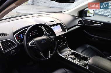 Внедорожник / Кроссовер Ford Edge 2018 в 