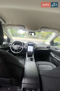 Внедорожник / Кроссовер Ford Edge 2022 в 