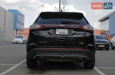 Внедорожник / Кроссовер Ford Edge 2015 в 