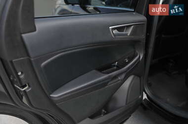 Внедорожник / Кроссовер Ford Edge 2015 в 