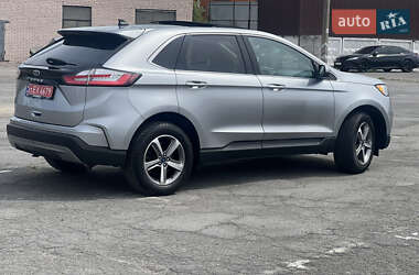 Внедорожник / Кроссовер Ford Edge 2021 в 