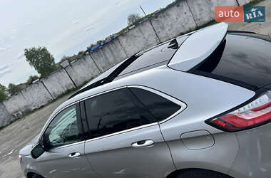 Внедорожник / Кроссовер Ford Edge 2021 в 