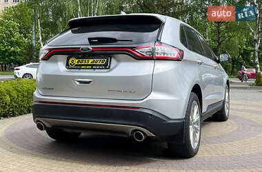 Внедорожник / Кроссовер Ford Edge 2016 в 