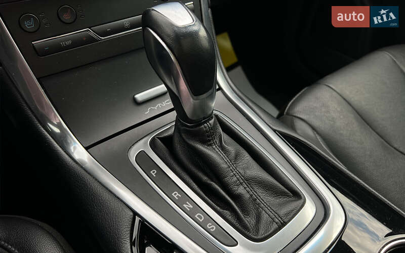 Позашляховик / Кросовер Ford Edge 2016 в Львові