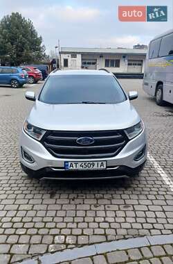 Позашляховик / Кросовер Ford Edge 2016 в 