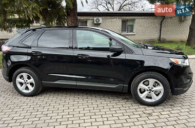 Позашляховик / Кросовер Ford Edge 2016 в 